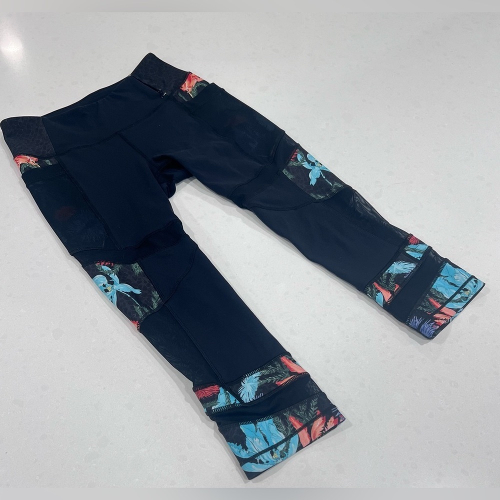 Calia Leggings By Carrie Underwood Black Floral Mesh Sz Small